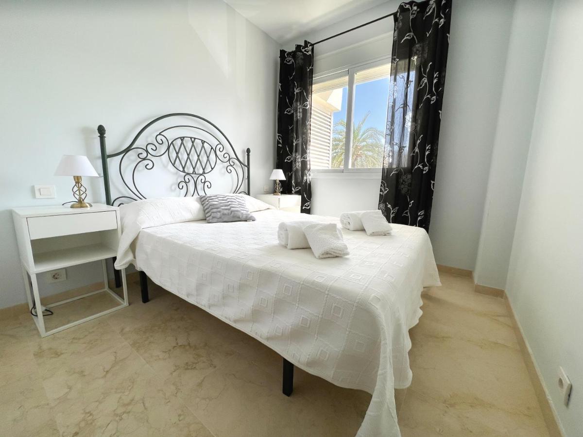 3 Bed Las Petunias, San Pedro Marbella Luaran gambar